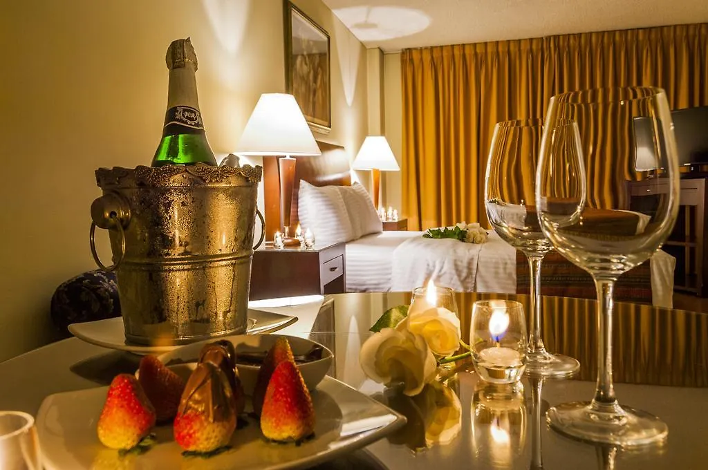 ***  Hotel 51 Plaza Bogotá Colombia